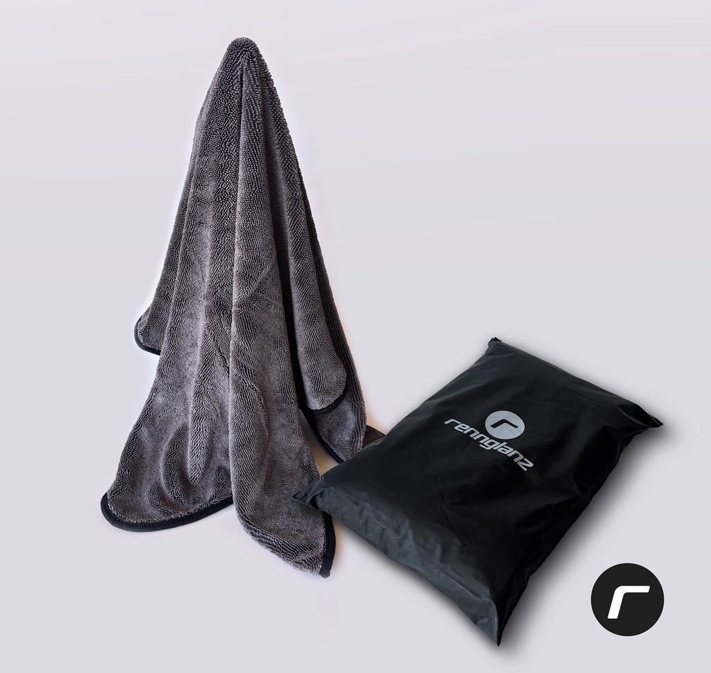 Our 800gsm Rennglanz Premium Drying Towel