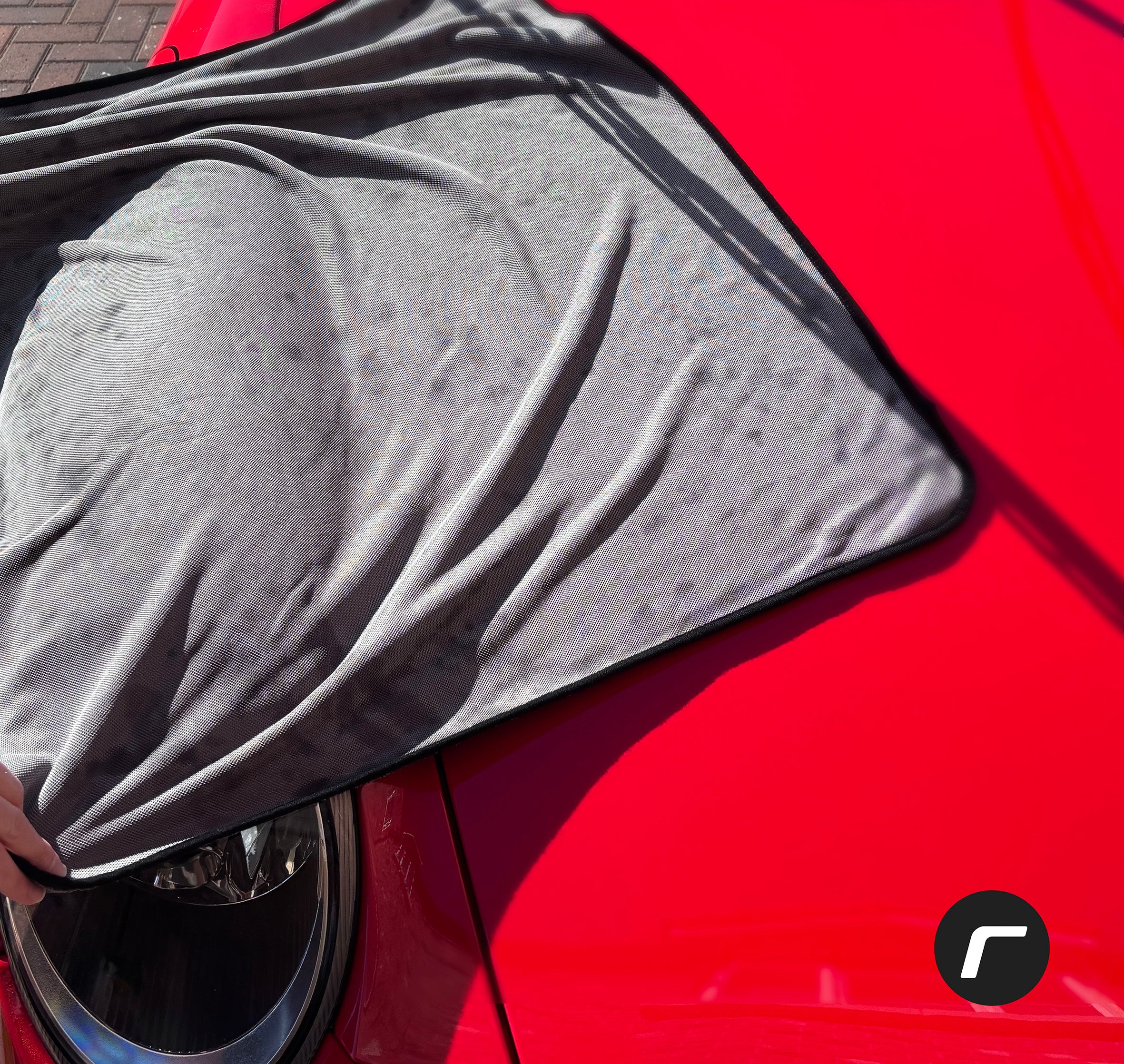 Our 800gsm Rennglanz Premium Drying Towel